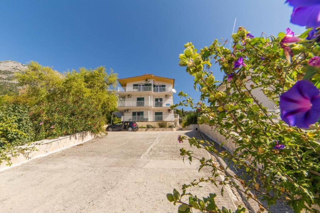 Apartments Slavena Gradac  Εξωτερικό φωτογραφία