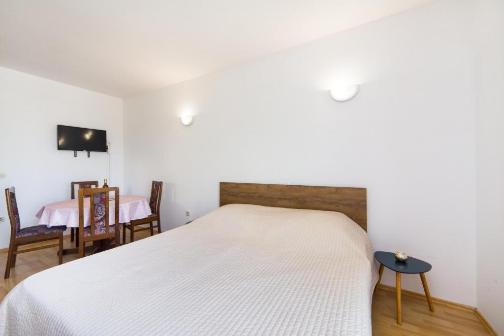 Apartments Slavena Gradac  Εξωτερικό φωτογραφία