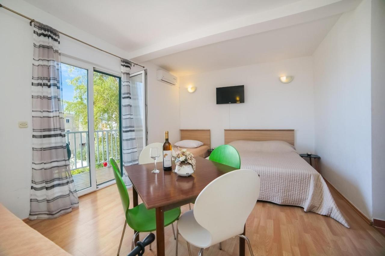 Apartments Slavena Gradac  Εξωτερικό φωτογραφία