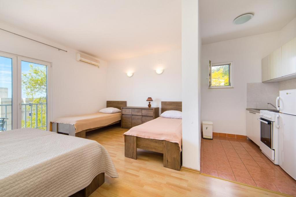 Apartments Slavena Gradac  Εξωτερικό φωτογραφία