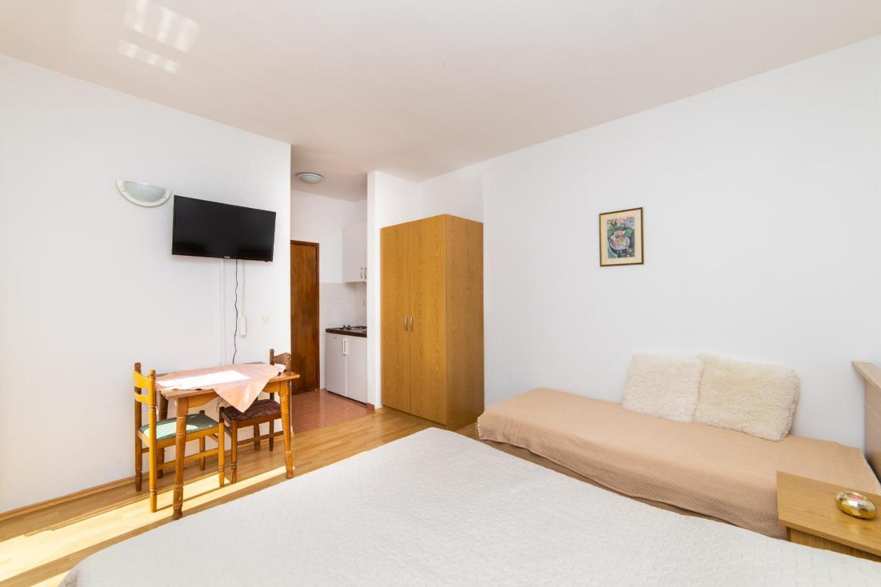 Apartments Slavena Gradac  Εξωτερικό φωτογραφία