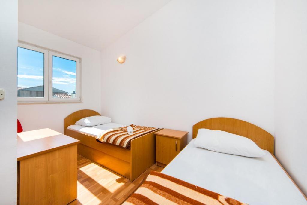 Apartments Slavena Gradac  Εξωτερικό φωτογραφία